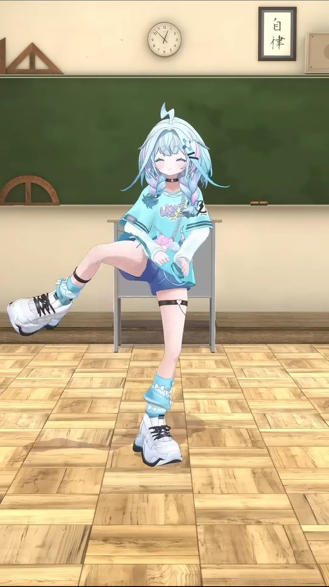 kuramitsuhaSF's tweet image. しなこワールド／ロックダンス初心者が踊ってみた
#水宮枢 #ホロライブ #dance 
肘を軸にしたスピーディな腕の動きにダイナミックで流れを感じる足さばき、そしてカチッとした止めで魅せる振りからの最後のゲッダン、初心者ほぼ独学と言いつつ病み上がりでここまでクールにかっこよく踊れるのすごい！