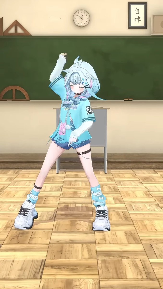 kuramitsuhaSF's tweet image. しなこワールド／ロックダンス初心者が踊ってみた
#水宮枢 #ホロライブ #dance 
肘を軸にしたスピーディな腕の動きにダイナミックで流れを感じる足さばき、そしてカチッとした止めで魅せる振りからの最後のゲッダン、初心者ほぼ独学と言いつつ病み上がりでここまでクールにかっこよく踊れるのすごい！