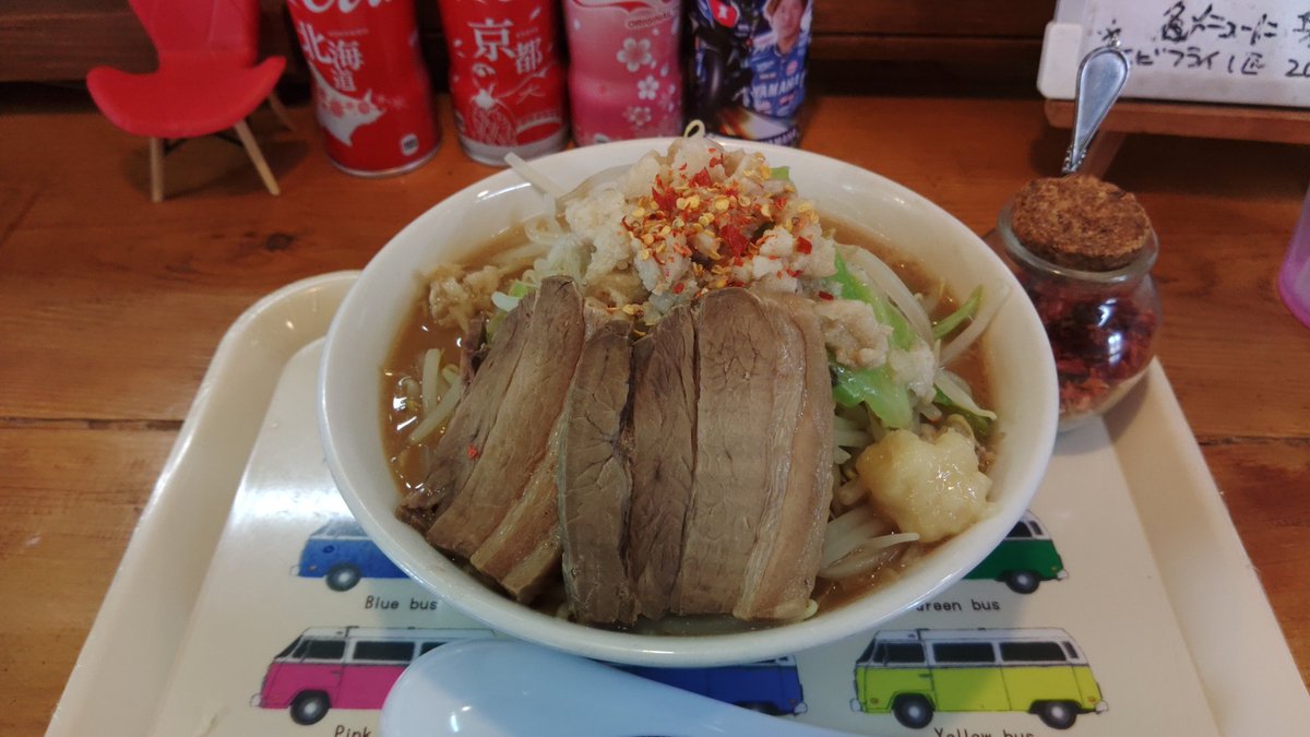 あげいも tweet media