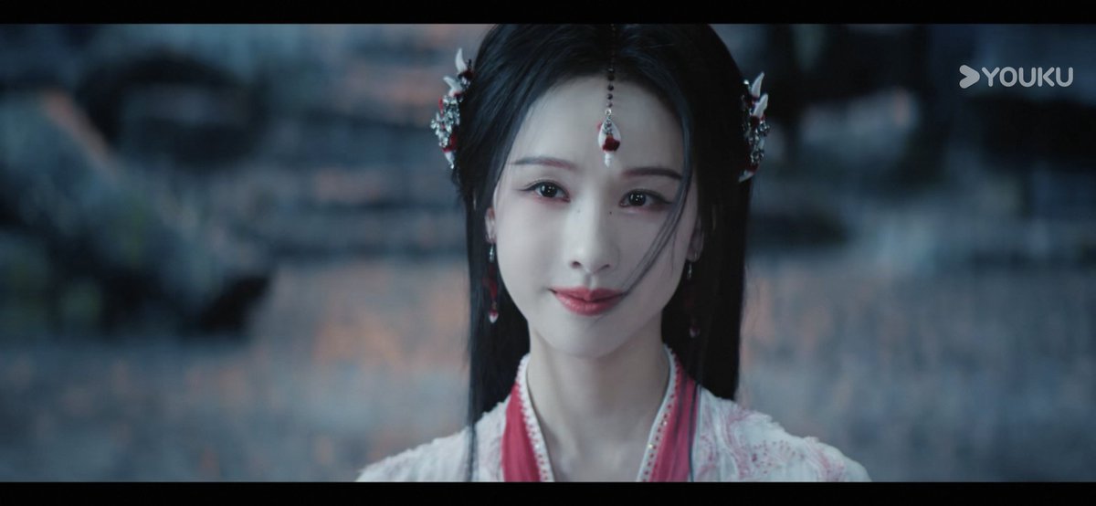 KrayTran's tweet photo. Finished #LoveBeyondtheGrave and #VeilofShadows! Both has their pros and cons. I rated VS > Grave for visuals and music. #月鳞绮纪 #JuJingyi #JosephZeng #ChenDuling #TianJiarui https://t.co/BEX6vaGuiD