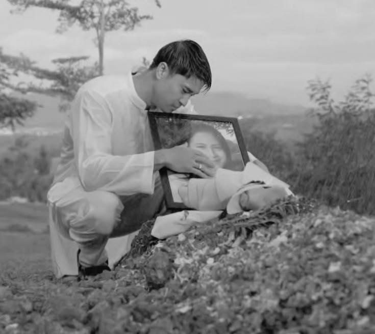 It's been a month, happy in heaven istri kicik Trian satu satunya!🤍🥀