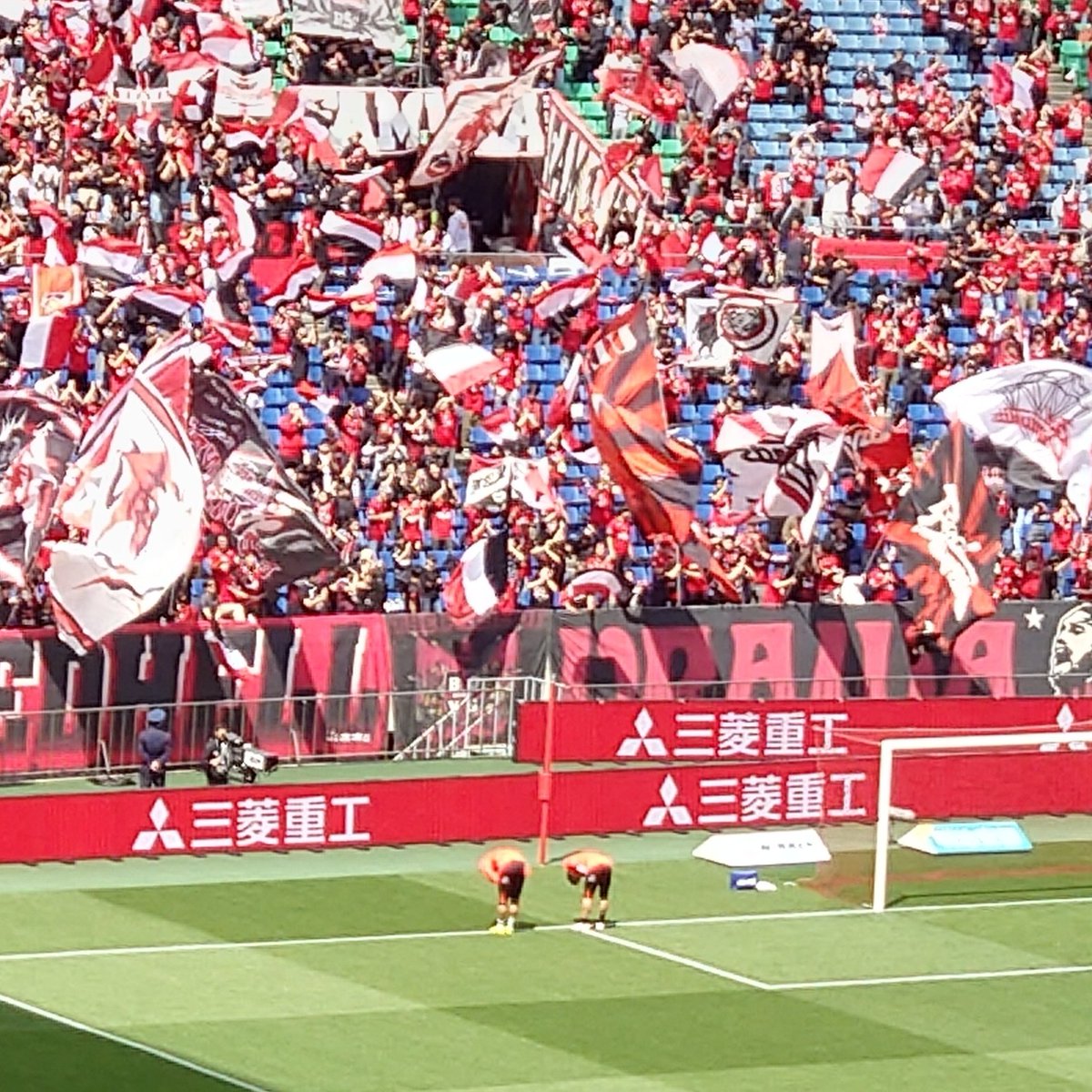 としお🇾🇪4/30〜川の道フル tweet media