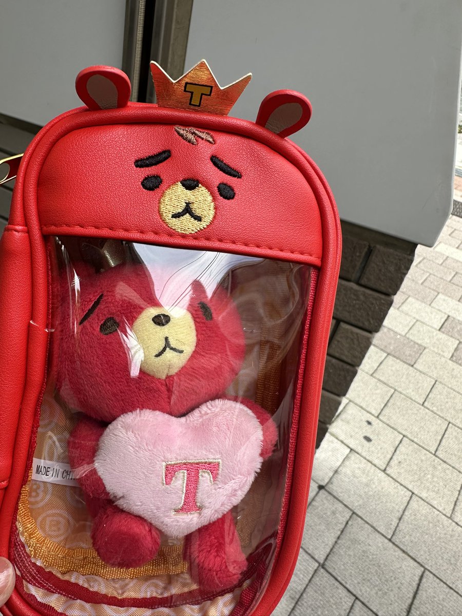 地下鉄ブルーライン エスカレーター付近に落ちていました 心当たりのある方はお声掛けください