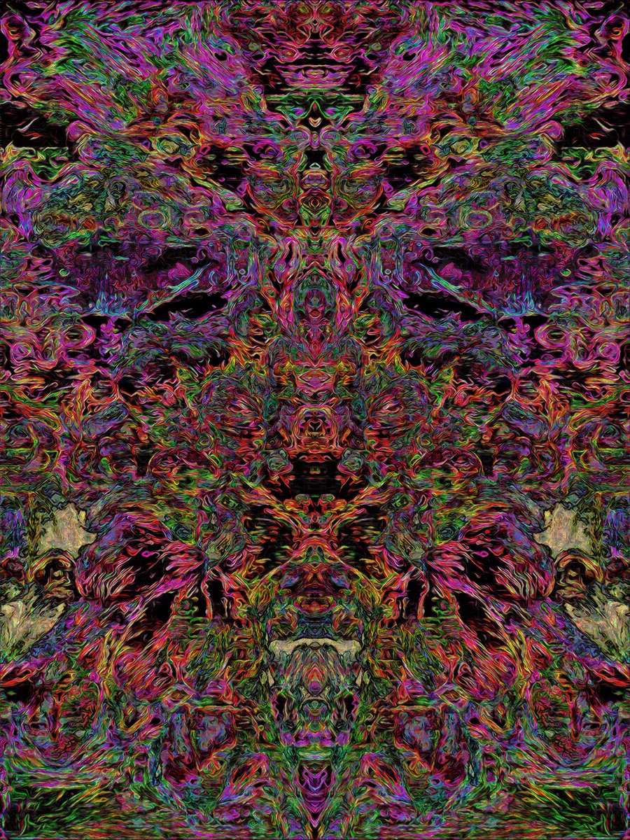 TheHolyGhostOfG's tweet image. I’m still working on this as I can and I have no idea when I will be happy with it. If anyone would like to purchase a Giclee Canvas Print, please send me $400 for an 18x24” print. 
#Art #GlitchArt #homeless #artist