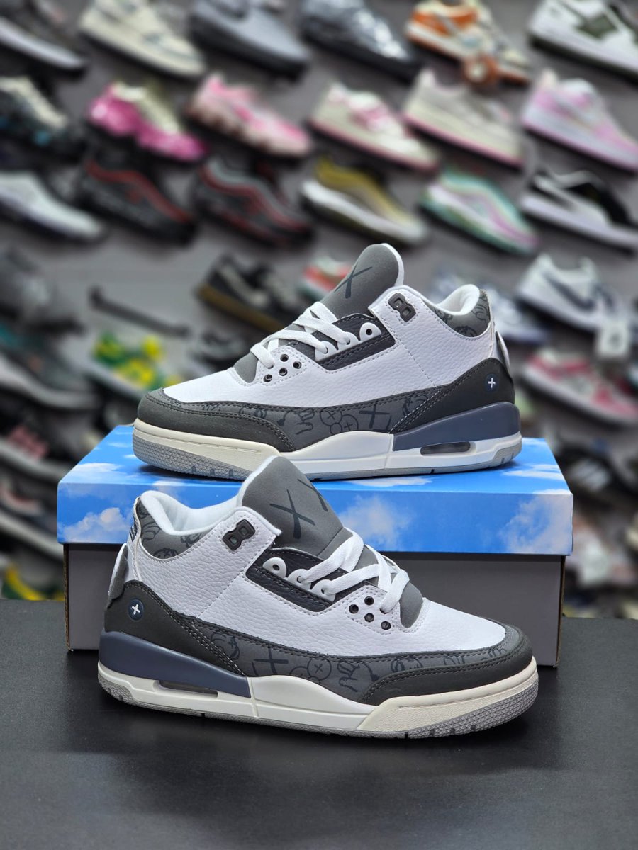 TrigJok's tweet photo. Selling Jordan shoes 🔥💯👌
Size 38-45 🎁
Price ksh 3800🤑
Delivery done across all counties,pay upon delivery within Nairobi ♻️ https://t.co/MpfgWn01Ac