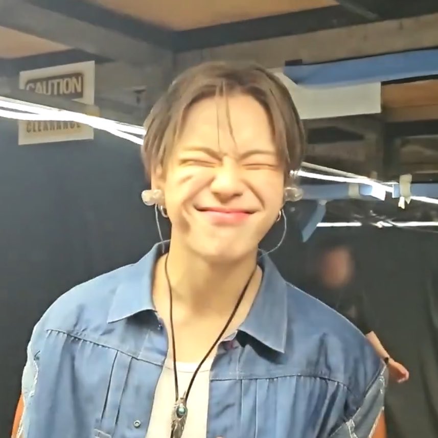 aria .ᐟ tweet media