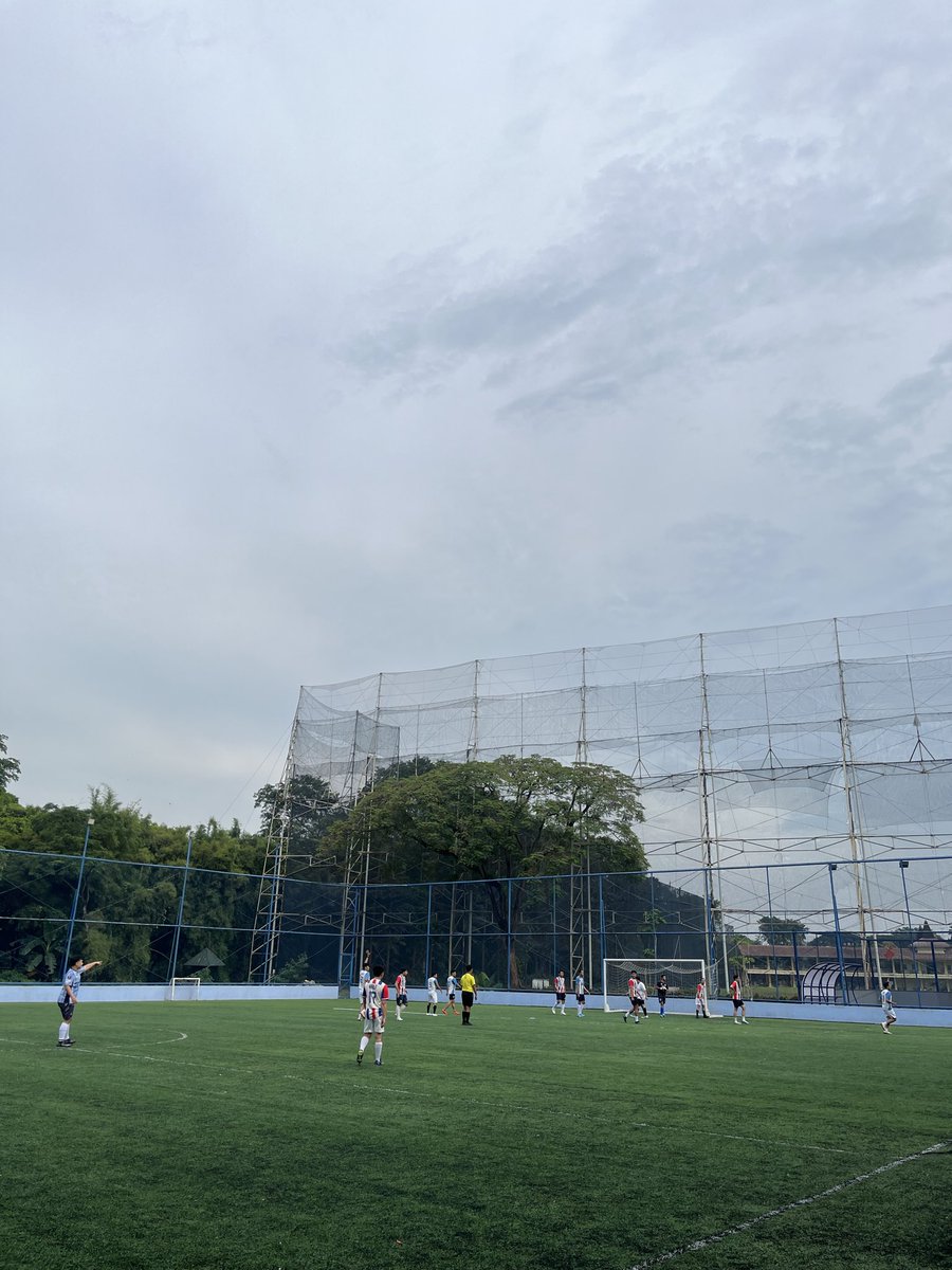 deardocs's tweet photo. malam basket, pagi minsoc, siang teparrr malam gas lagiii https://t.co/WhPWpWjRZT
