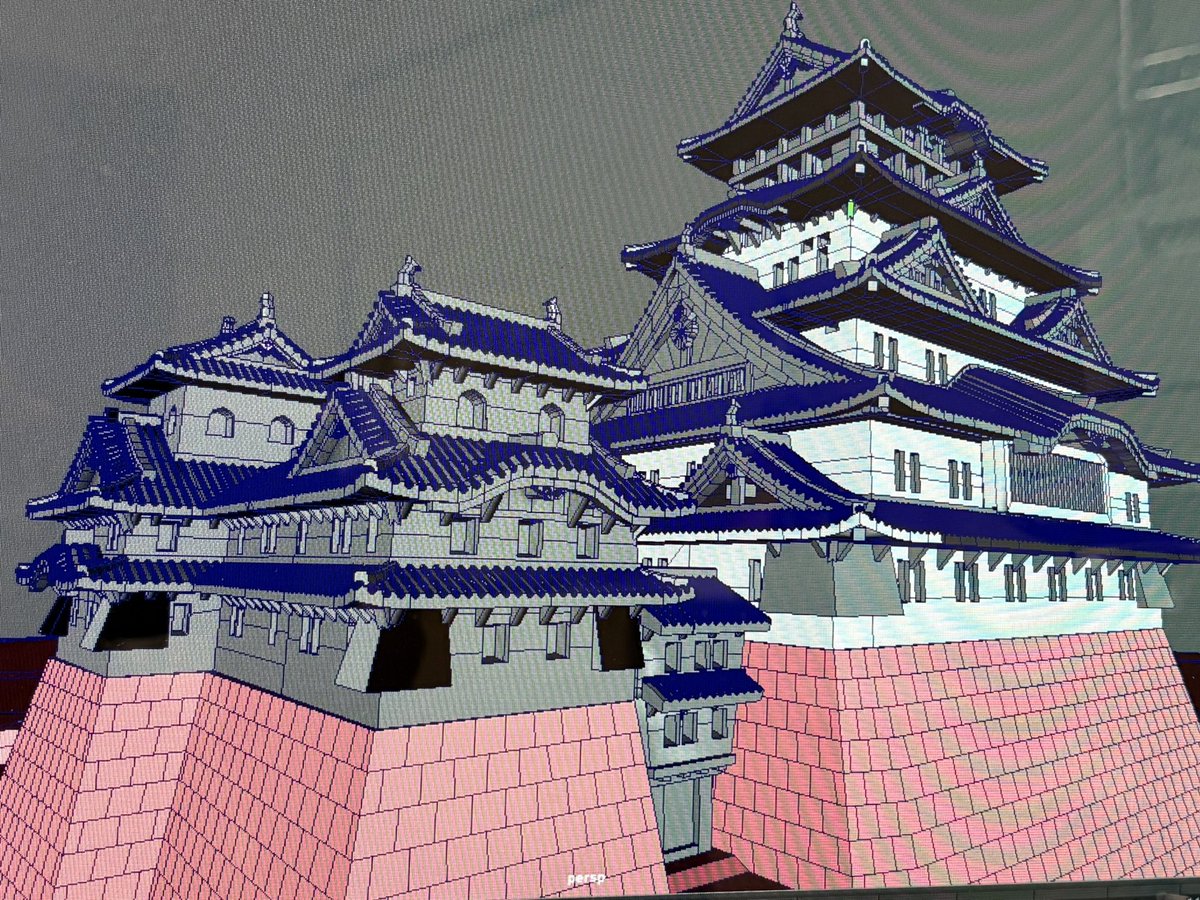 siro_fukugen's tweet photo. 【パーツ数が桁違い】

皆さま、お久しぶりです。作業に集中すると投稿が滞る私です。笑

城ラマ姫路城は、設計だけて一年以上かかり、造形品見積もりの為に拾い出したそのアイテム数は、何と600超え！

我ながらよく頑張ったと褒めてあげたいです笑

5月からはいよいよ実作業にはいります。 https://t.co/6Y9l1ysaeq