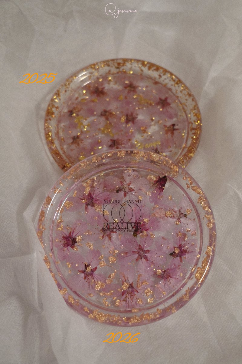 HANYUAHOLIC's tweet photo. #ゆづ桜 手先の器用さは全然ないけど、めちゃくちゃ頑張ってやった。

#羽生結弦 #YuzuruHanyu𓃵 
#REALIVE https://t.co/SDqVF5q6z4