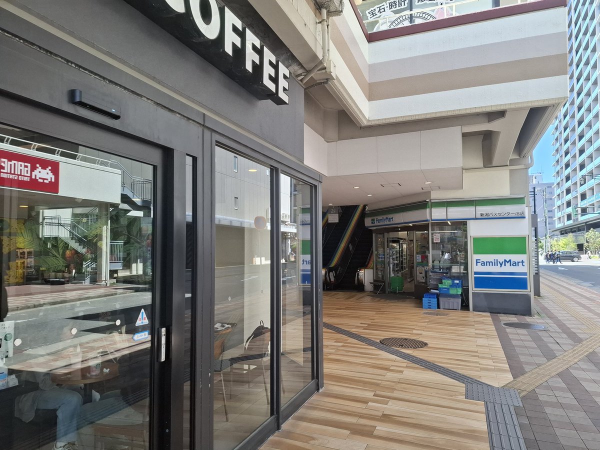 ブリーフ団Ｔ(注：ブリーフ団とは関係ありません) tweet media