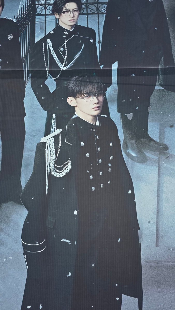 친구를 땡볕에 나둬도됩니까 !!!!!!!!!!!!!

<a href="/andTEAMofficial/">&TEAM OFFICIAL</a> 
#andteam_늑대인간아지트