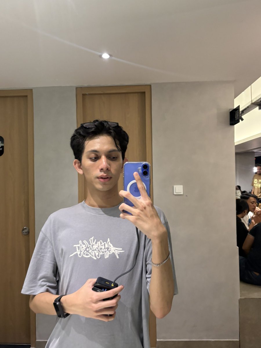 mmzidanee's tweet image. Yogyakarta main yok? Gabut di hotel #jogja