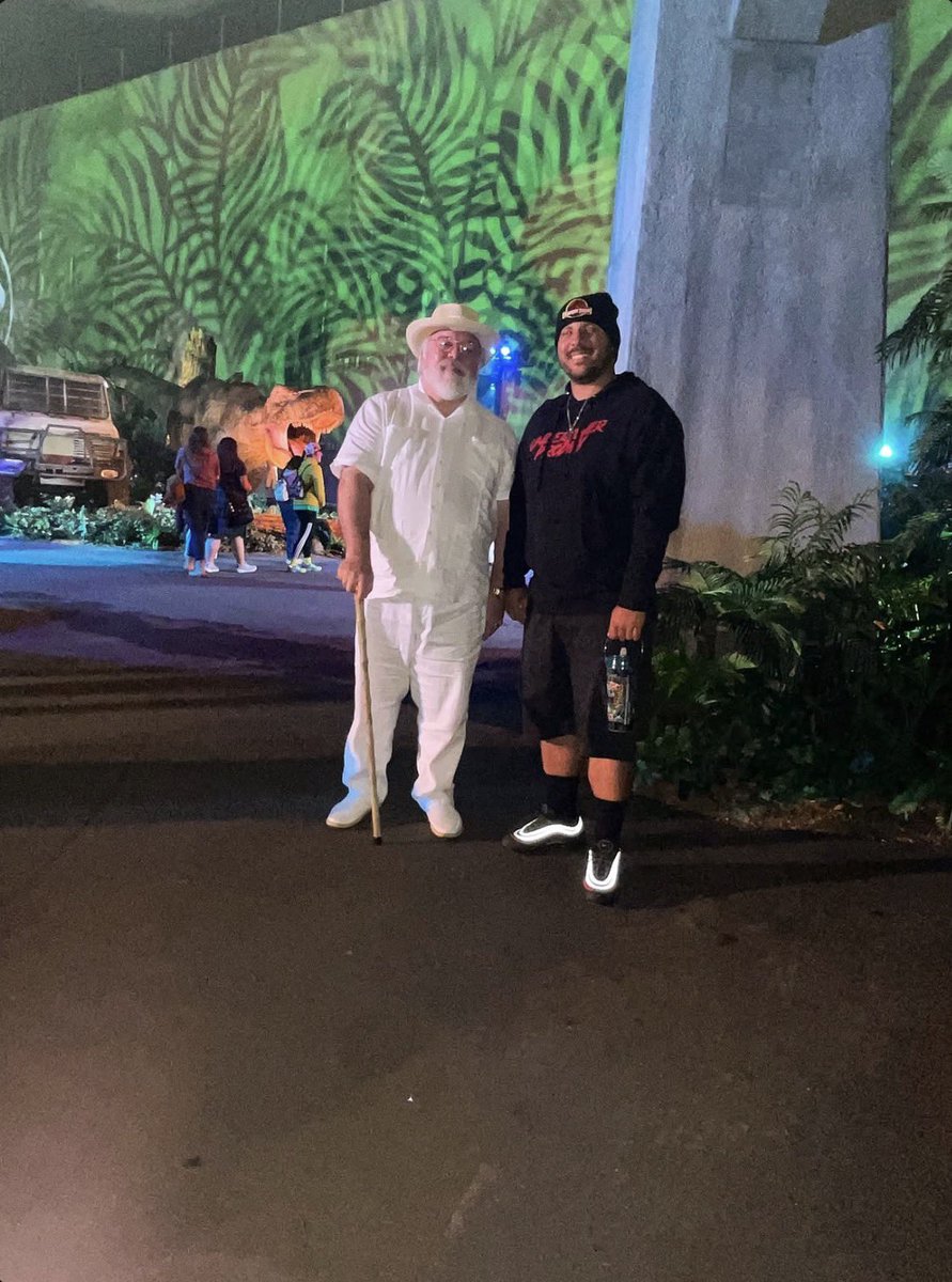 Lorenzo Ball/Big Renz tweet media
