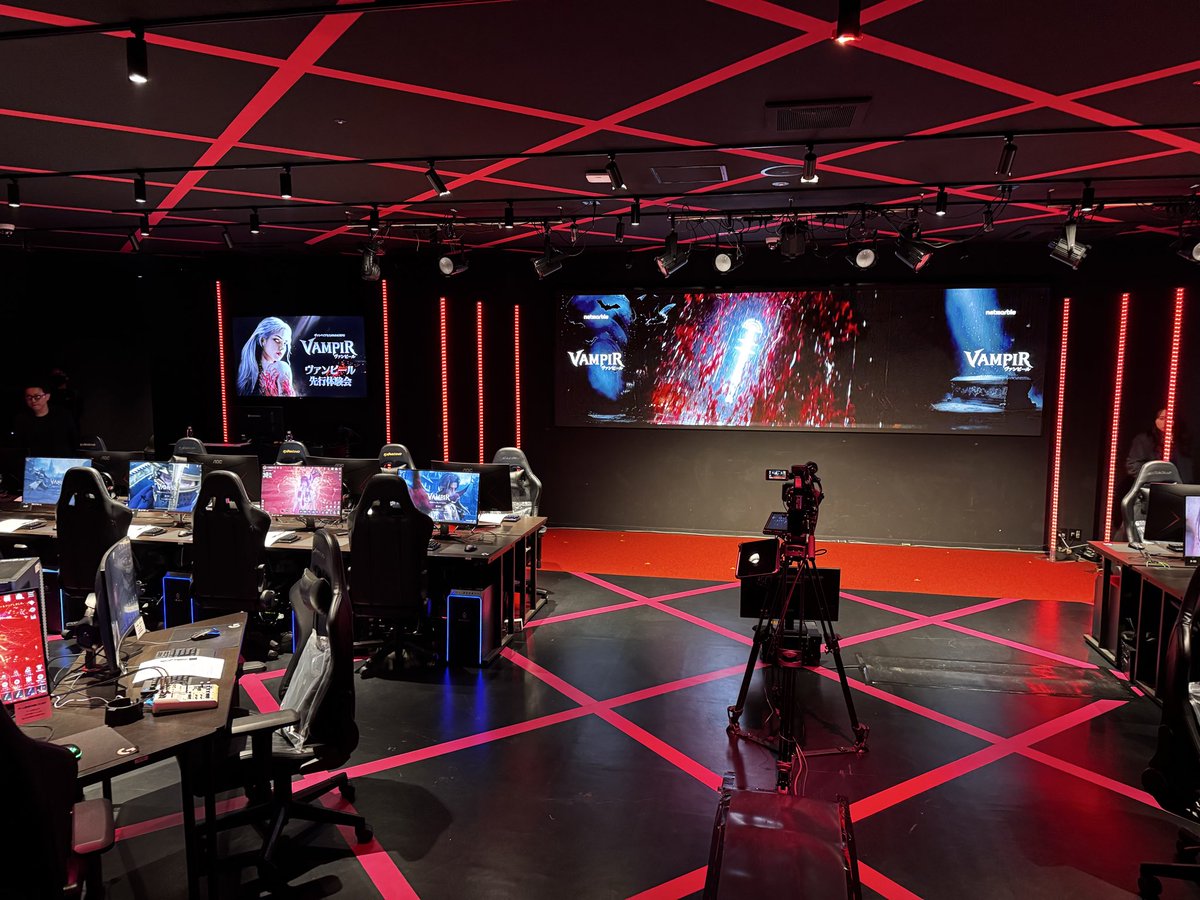 オロナイン tweet media