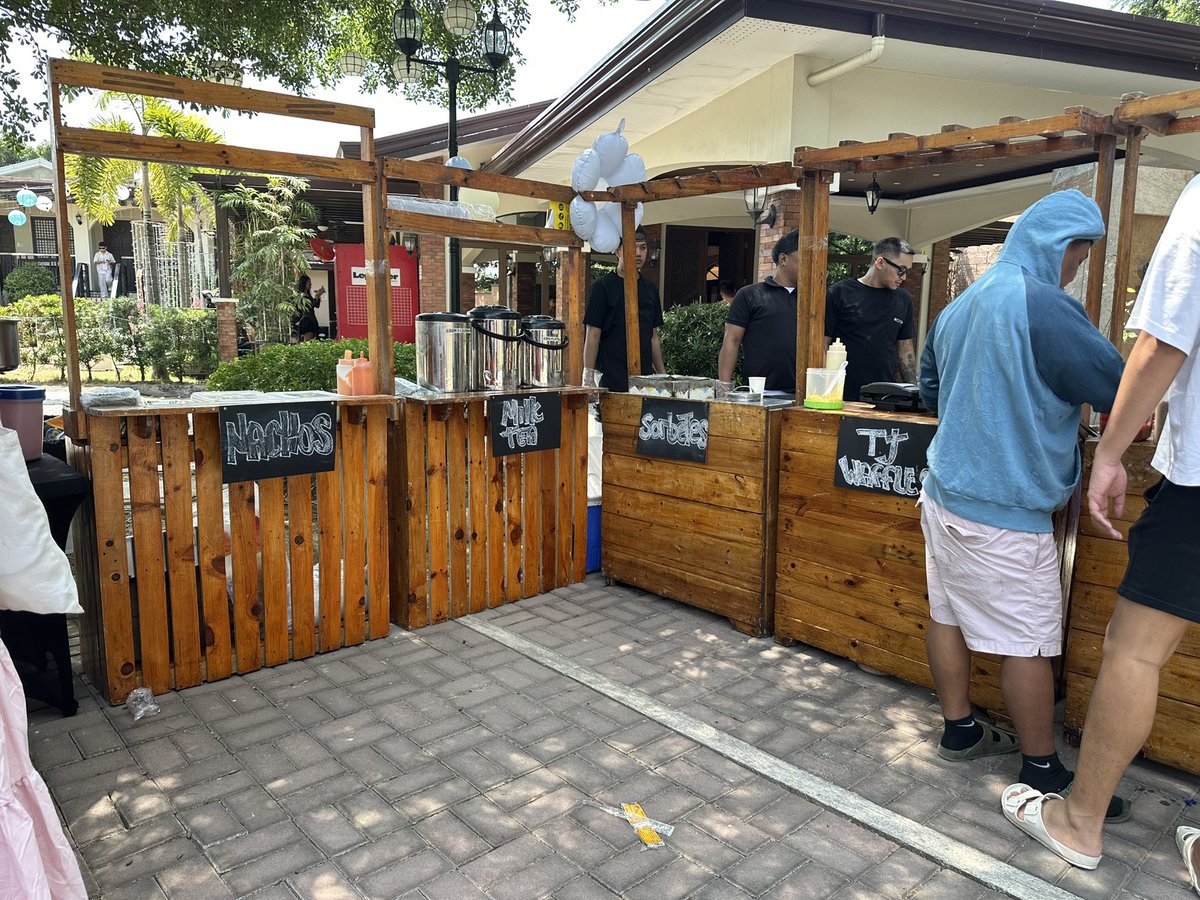 Ninangz of JL ✨ tweet media