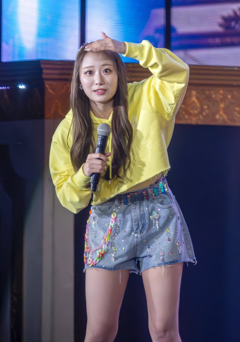 つつたろう tweet media