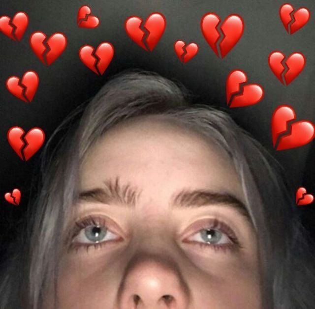illomika's tweet photo. sdds de quando usavam esses tipos de figurinhas da billie https://t.co/DMupjCCiDE