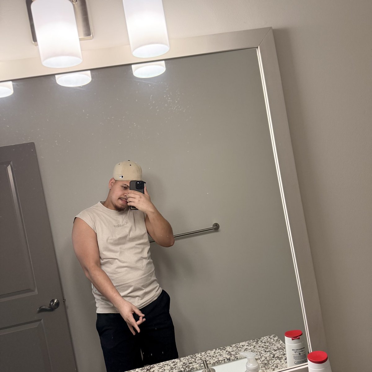 ~