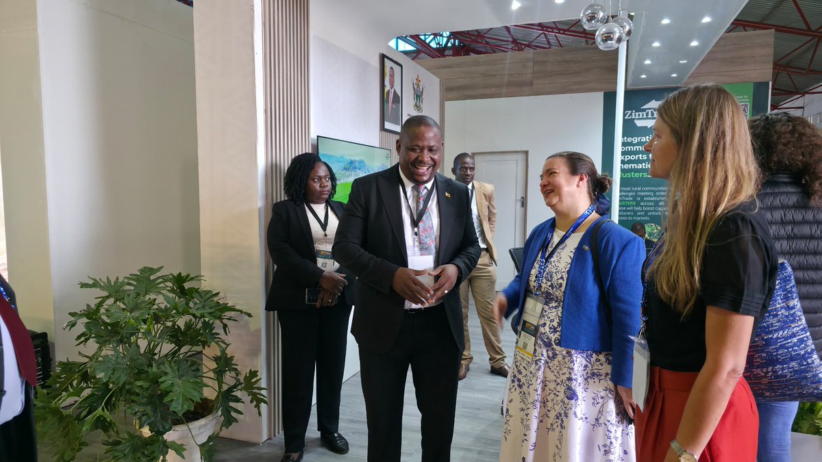 ZimTradeAlerts's tweet photo. It was an honor to host the @euinzim Ambassador, Ms. Katrin Hagemann. Our CEO @MajuruZim showcased the incredible potential of Zimbabwean exporters firsthand, a vital step in strengthening our trade ties and expanding our footprint in the European market. 🇿🇼🇪🇺 https://t.co/ZVgvdRqpTj