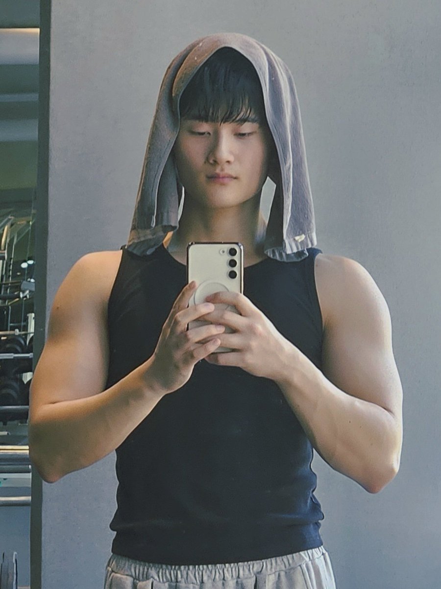 ▪︎~▪︎ tweet media