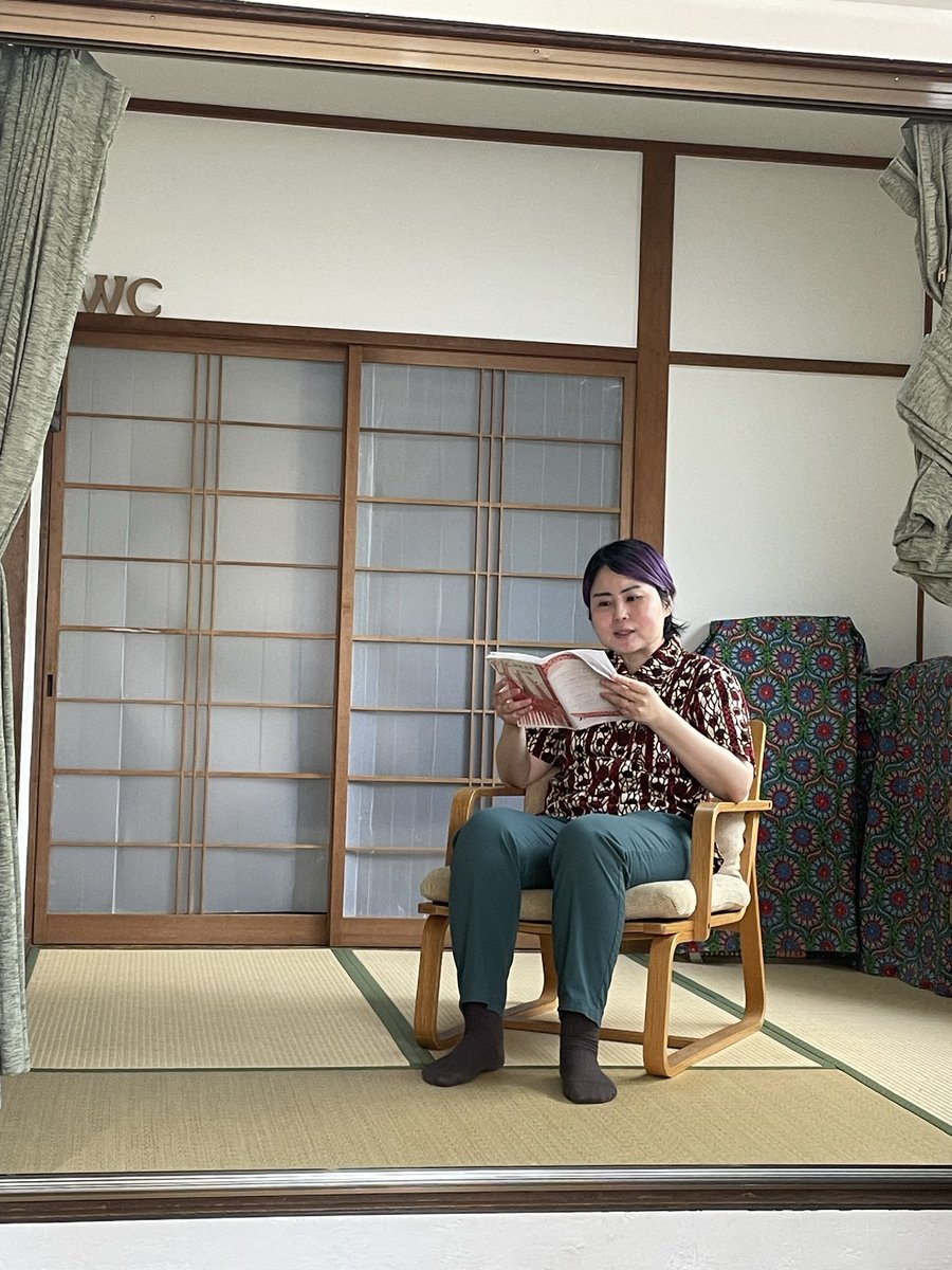 ことばのたび社 tweet media