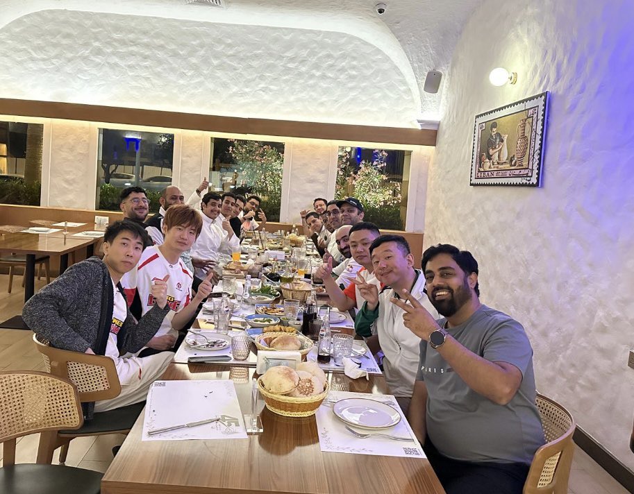 NaiWang | 奶王 tweet media