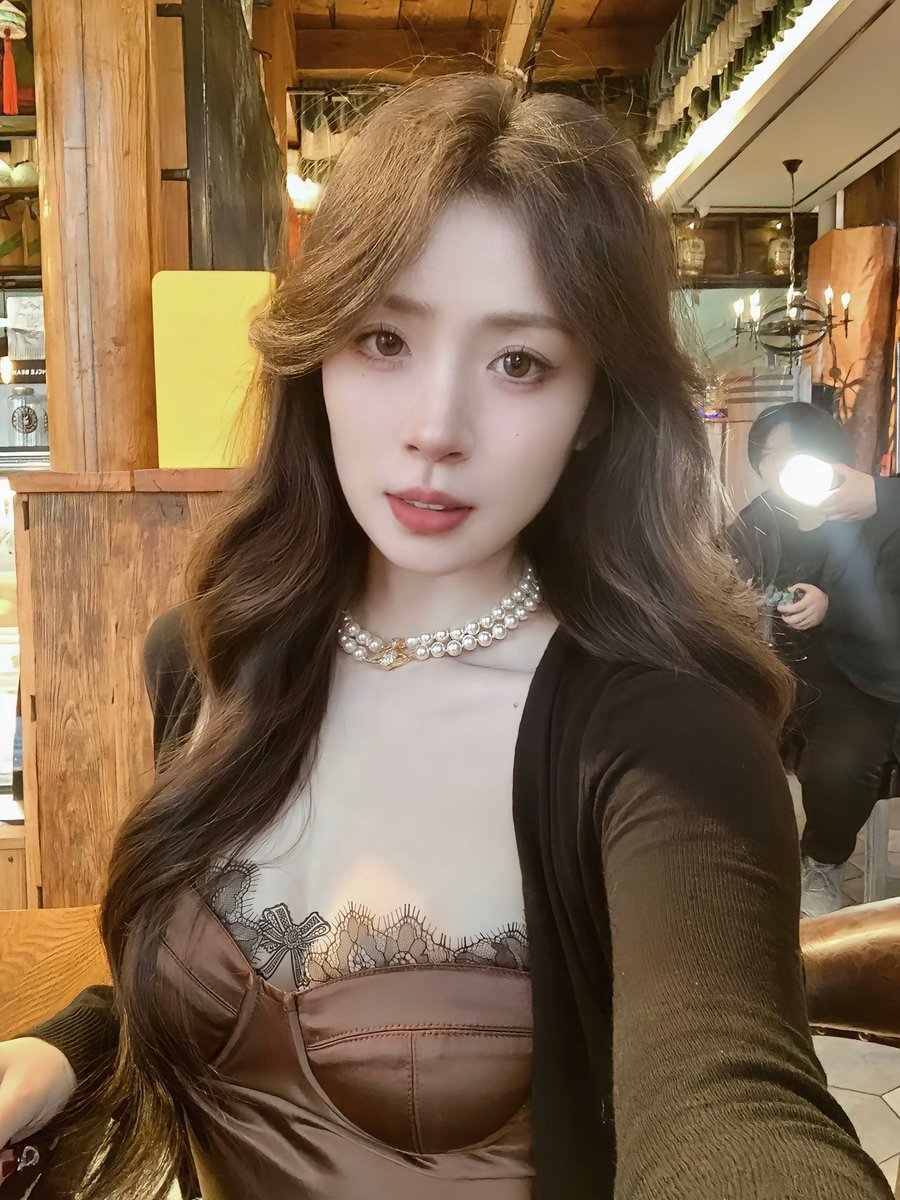 你爸女人 tweet media