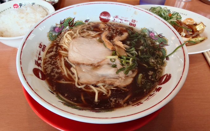 今日から私の人生は、「天一のあっさり味を知っている人生」になりました
こってりしか知らない、気づいたらこってり頼んでる、いつもいつもこってりの魔力に負け続けた人生よ、さらば 