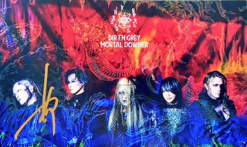 DIR EN GREY薫さん、新宿タワレコでファン魅了の目きゅるんサイン会