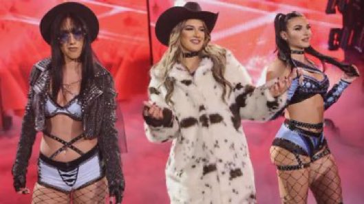 AVA RHEA IICONICS EMMA TIFF WREN NIA CHE & GR STAN tweet media
