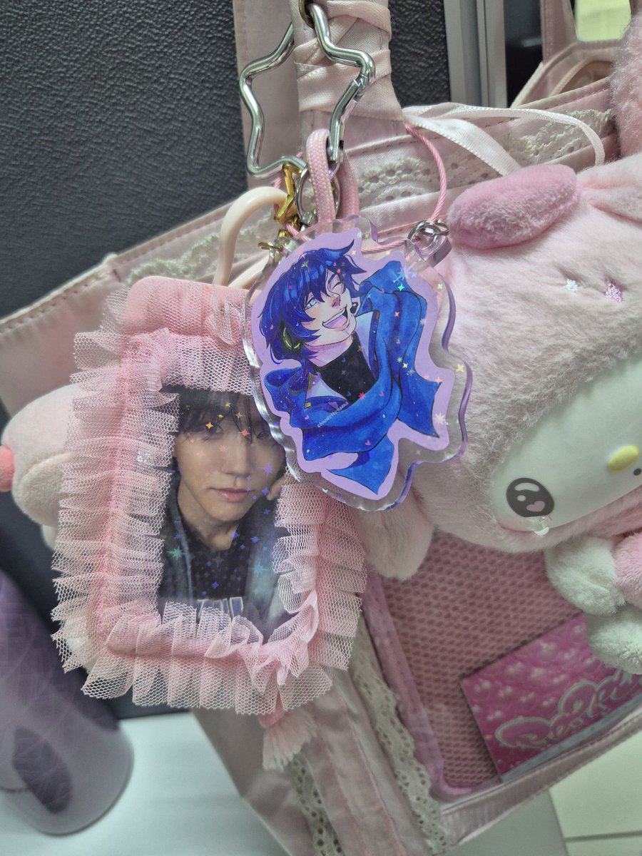 Momito 🍧 tweet media