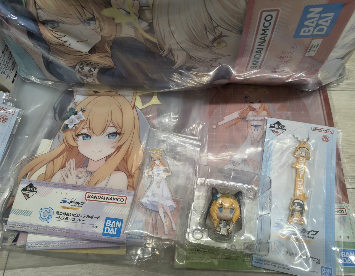 カモン tweet media