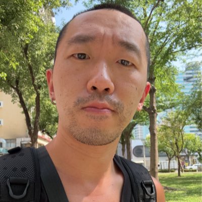 #NewProfilePic (新個人資料照片)