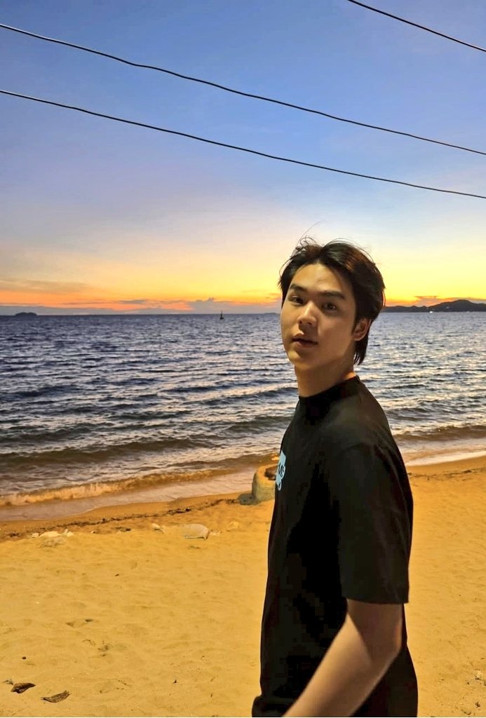 Love_story ❤️ tweet media