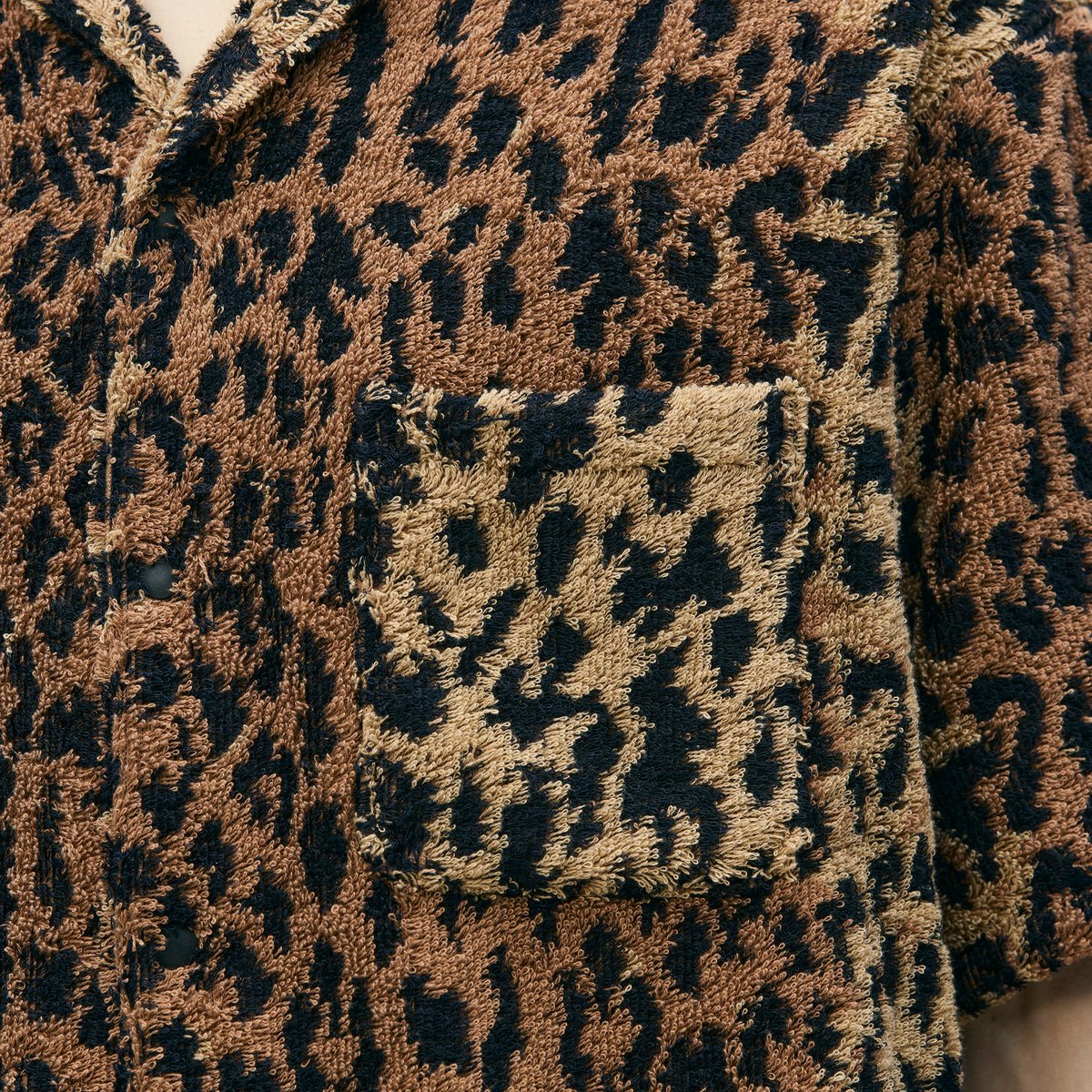 switch_id's tweet photo. <NEIGHBORHOOD>  
new arrival 
https://t.co/N7dLom613q https://t.co/OrMYwrNXAl