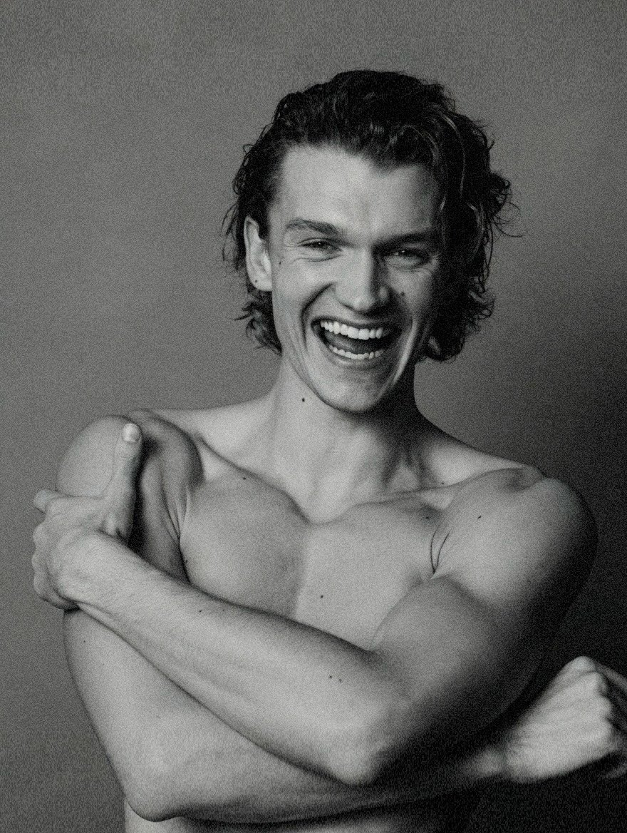 Connor Pics ‎ꫂ᭪݁ tweet media