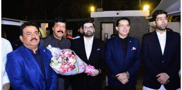 The_Nation's tweet image. Tabani Group head hosts dinner in honour of Punjab Governor
nation.com.pk/25-Apr-2026/ta…
#tabanigroup #honour #punjab