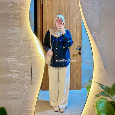 Jangan di unfoll aku abis ganti ava , siapa tau next jadi rejeki baru juga 🙏 #FotoProfilBaru