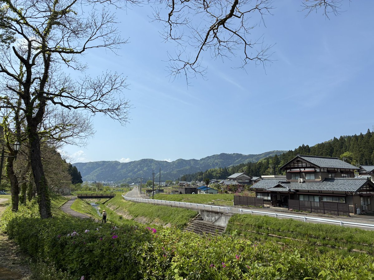 usiko616767's tweet image. #麻雀ファイトガール
#MFG
4人打ち
1位2回/2位0回/3位1回/4位0回

詩織(銅)とムサシ(銀)の像回収完了😄

昼からはお風呂巡りイベントで
福井エリアの風呂10店舗回ります🐄💨

3店舗目かわだ温泉ののどかな景色に
一息入れ、残り7店舗‼︎