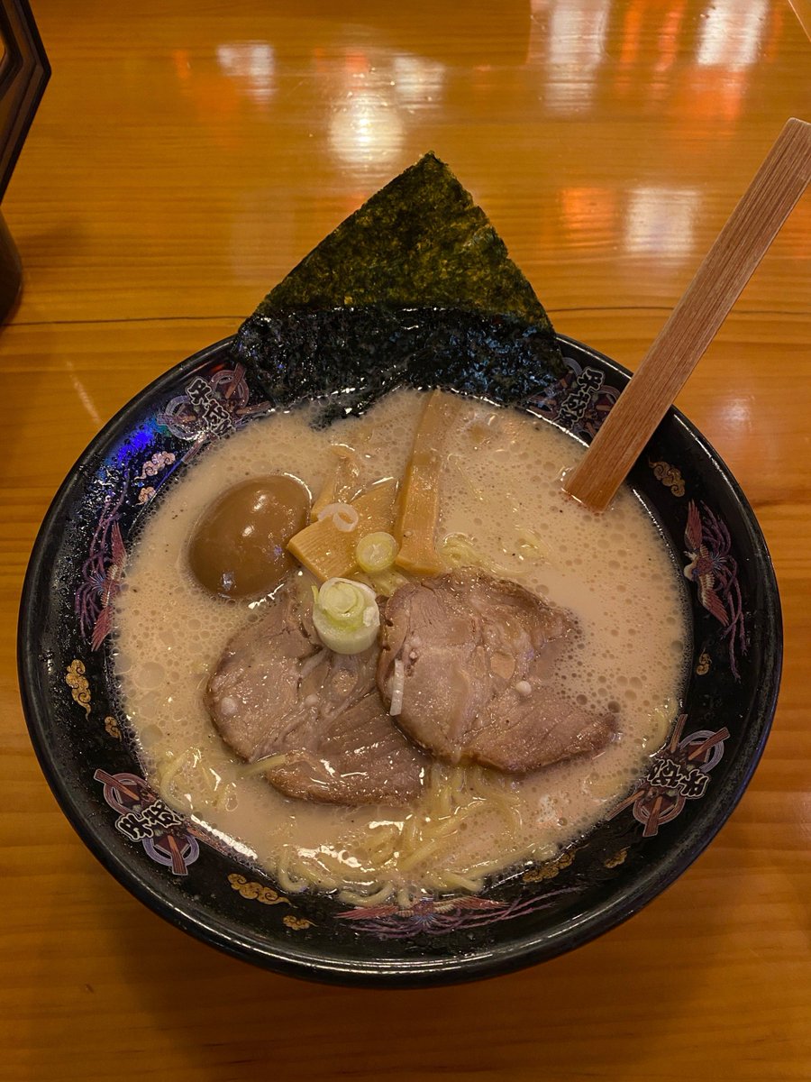 うばうり tweet media