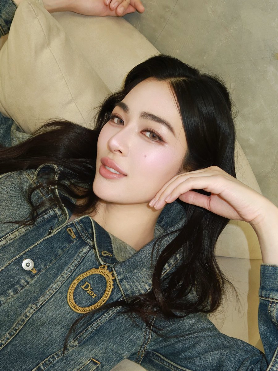 OMG ... 

#หลิงหลิงคอง #linglingkwong
#DiorSS26