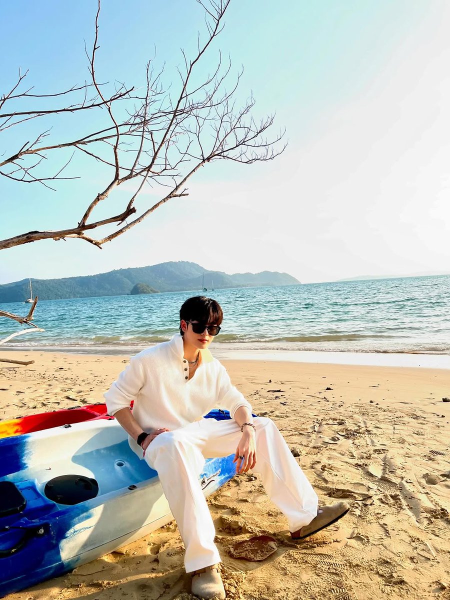 SANTAPP OFFICIAL TH tweet media