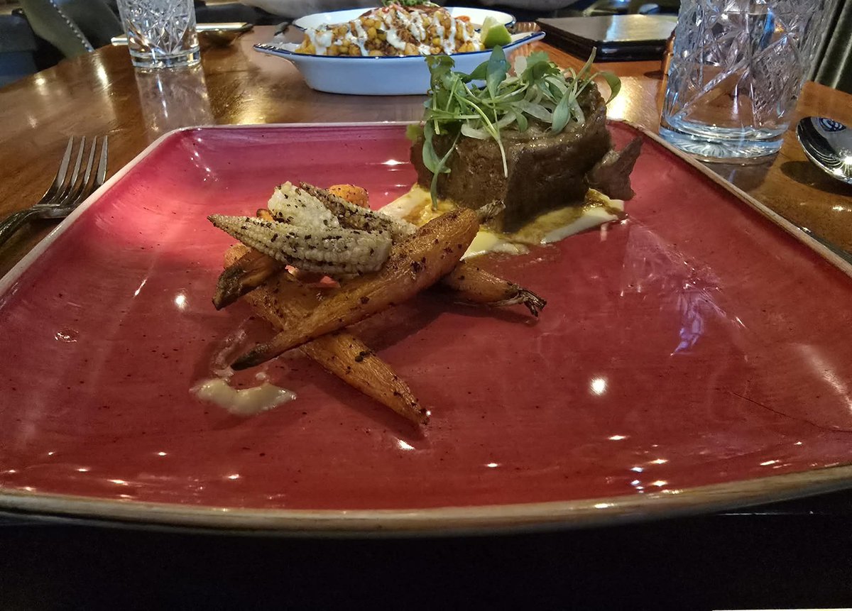 RDJKR |GifTuber| tweet media