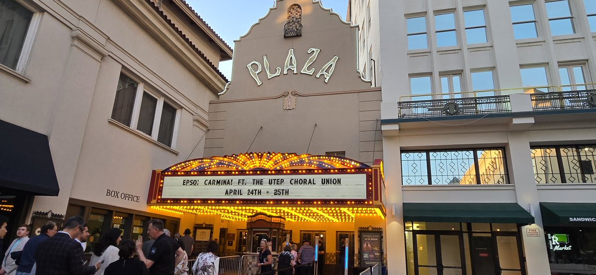 RDJKR |GifTuber| tweet media