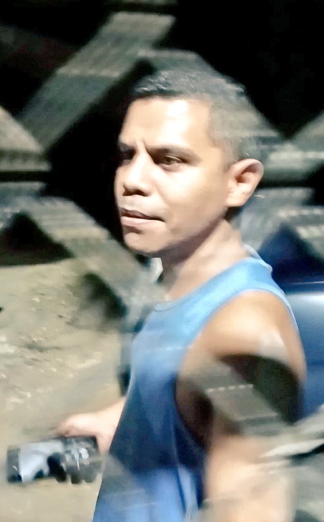 AlertaCaracas's tweet image. #Alerta Comunidad #Gay de #Caracas y Toda la Gente Buena de #Venezuela con el #Malandro Elioenay Bravo Morales V18954333 de Ud2 #Caricuao: Sexopata Estafador y Aberrado Extorsionador! Ladrón de 600$ y Agresivo Criminal! #X #Maracaibo #Barquisimeto #Maracay #Valencia #Delcy #Trump