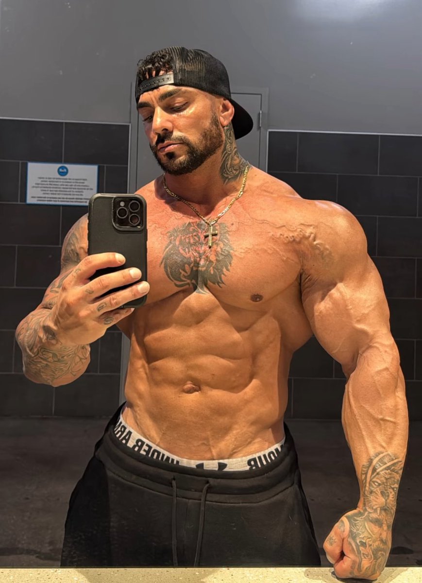 Xander Cage Muscle 🏋🏽💪🏼 tweet media