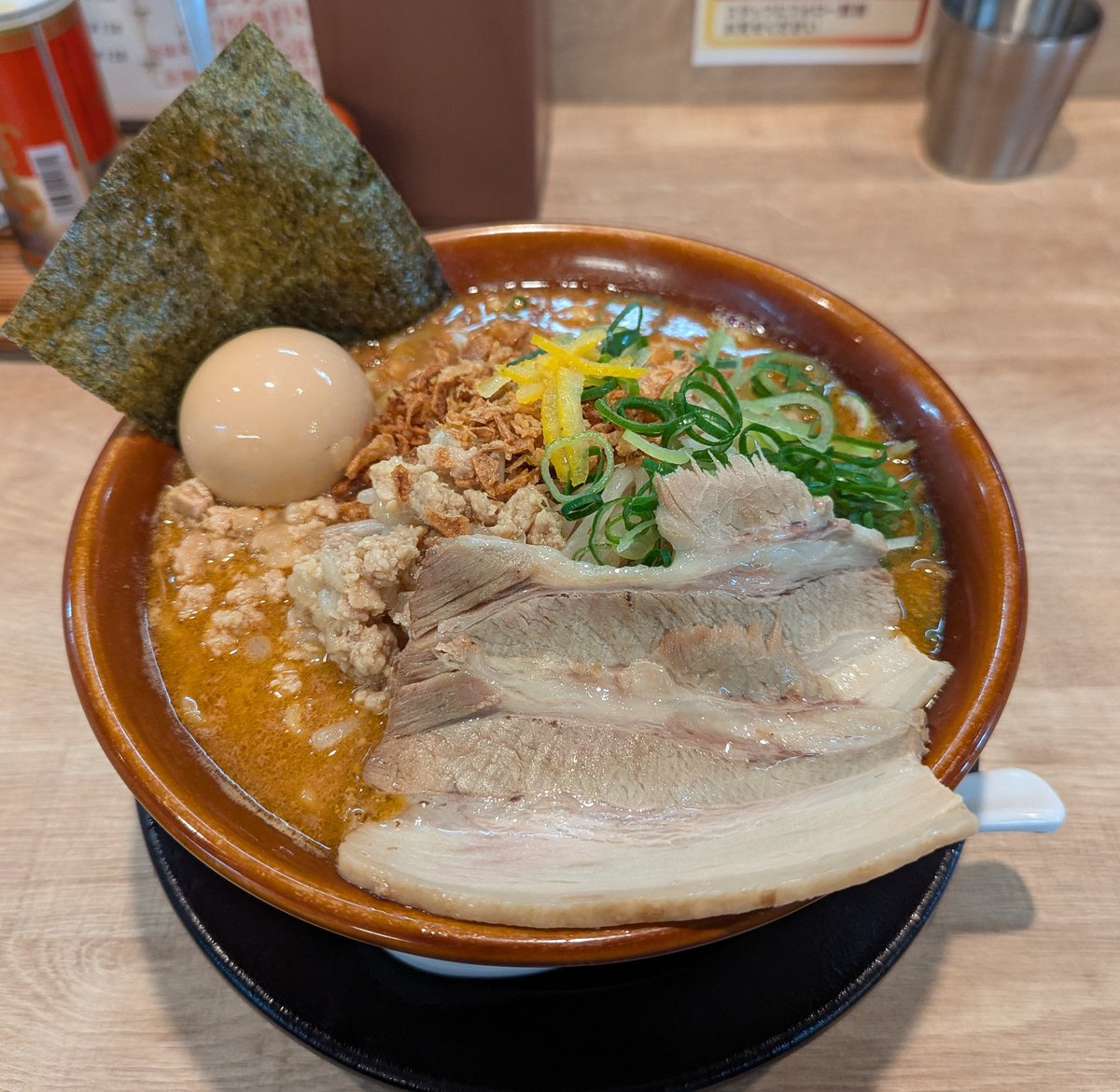 sh1682's tweet photo. 春日部　正龍軒
特製味噌ラーメン　大盛
濃厚好きにはたまらないスープ
具だくさんで満足な一品 https://t.co/UrZzyNNqSD