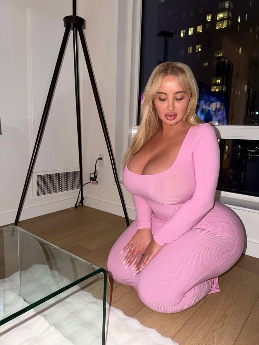 BoltedOnBooty tweet media