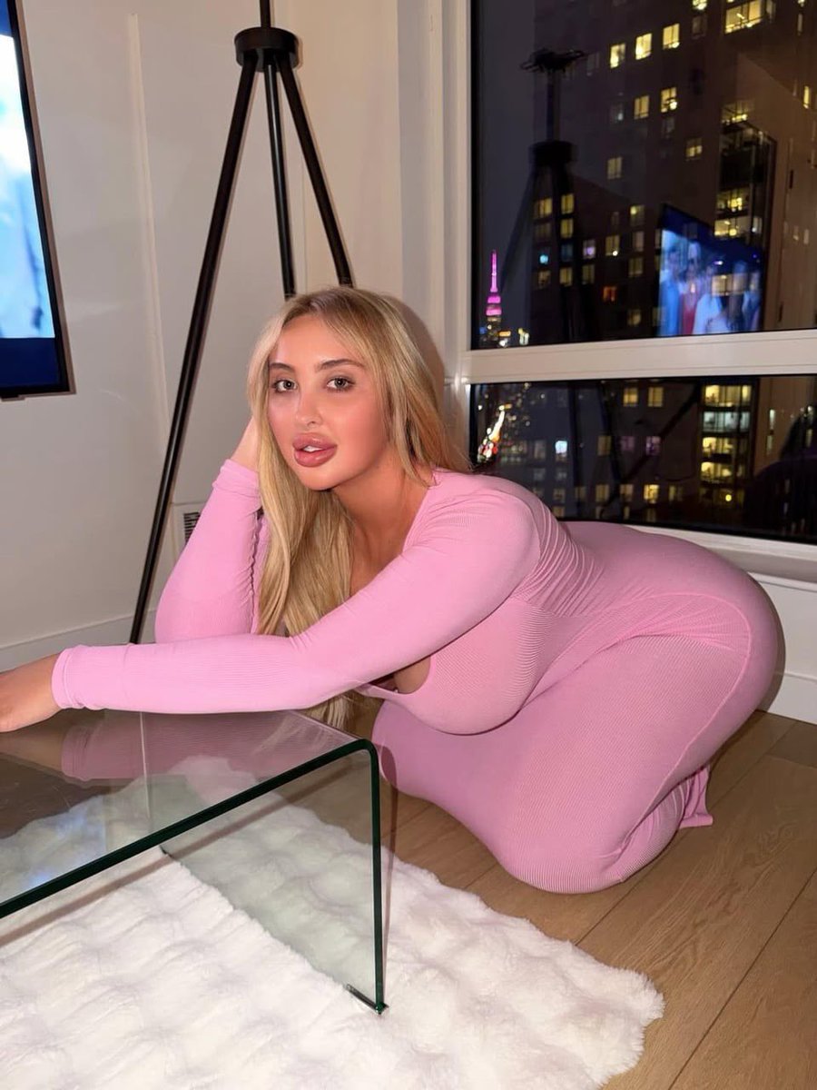 BoltedOnBooty tweet media