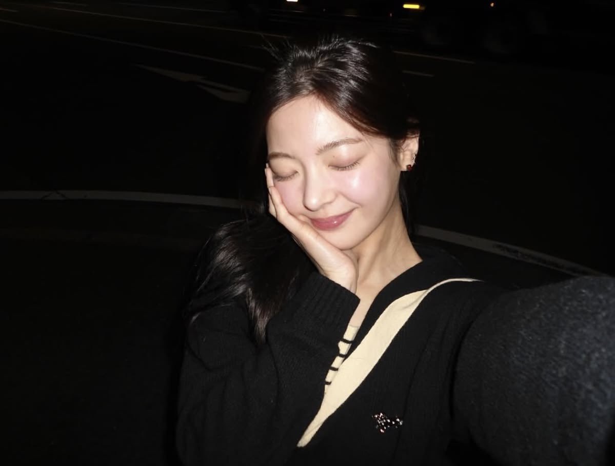 for itzy tweet media